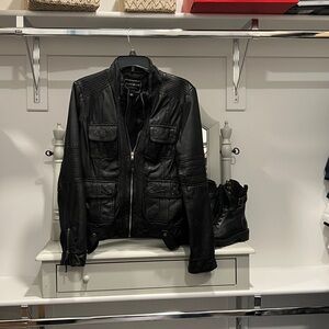 Brand NEW condition! Bought at lucky store in Scottsdale Az 100% genuine leather